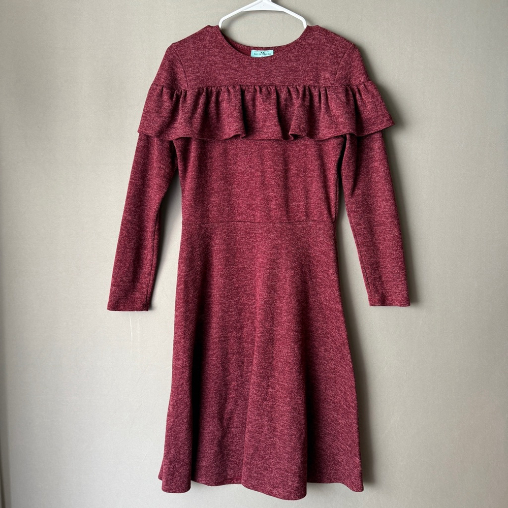 Bella Donna sz M red long sleeve‎ midi dress